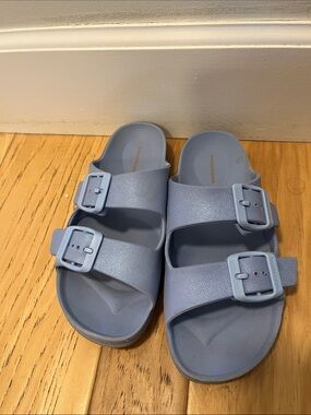 Skechers sandals
